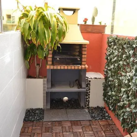 Διαμέρισμα Charming 3-bed In