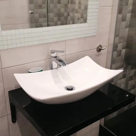 Διαμέρισμα Charming 3-bed In Βιλαμούρα